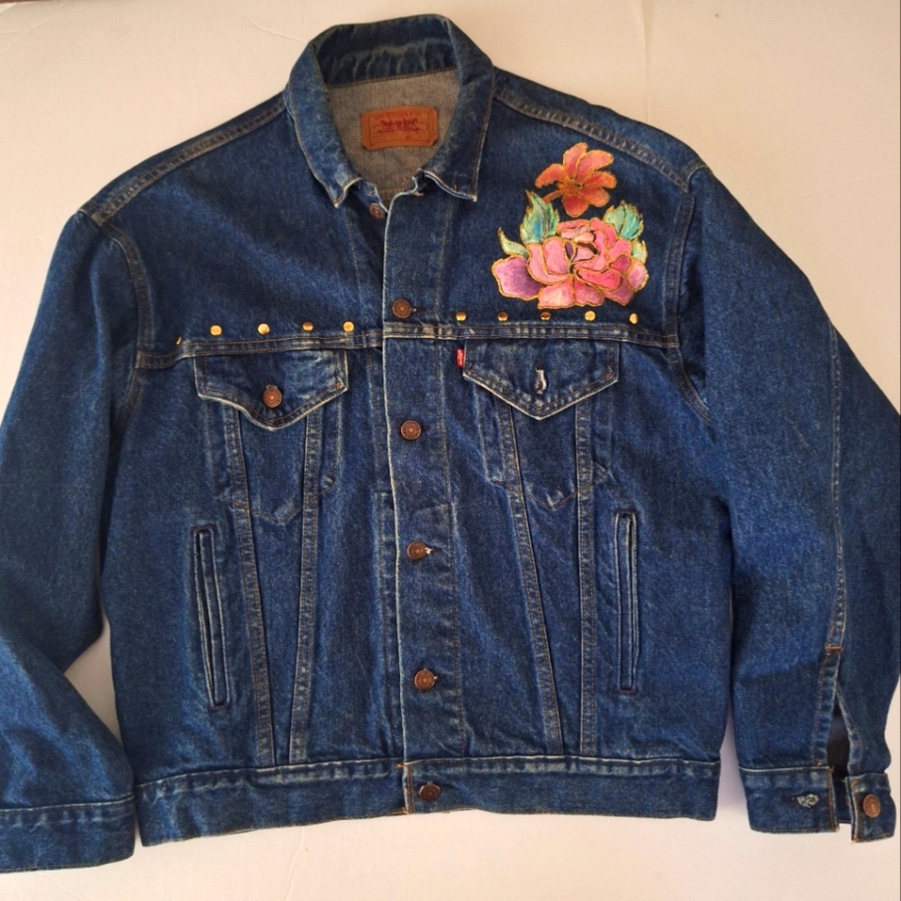 Vtg Levi's Trucker Denim Jacket 70507-0218 Made in USA Size 12 Floral Painted